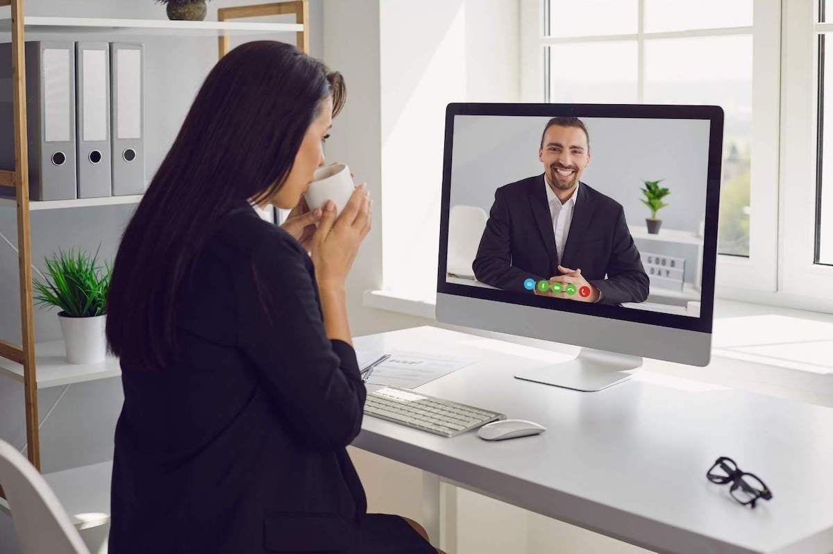 Digital Business Cards: Why, How, and Where They Work Best 2 digital-business-2